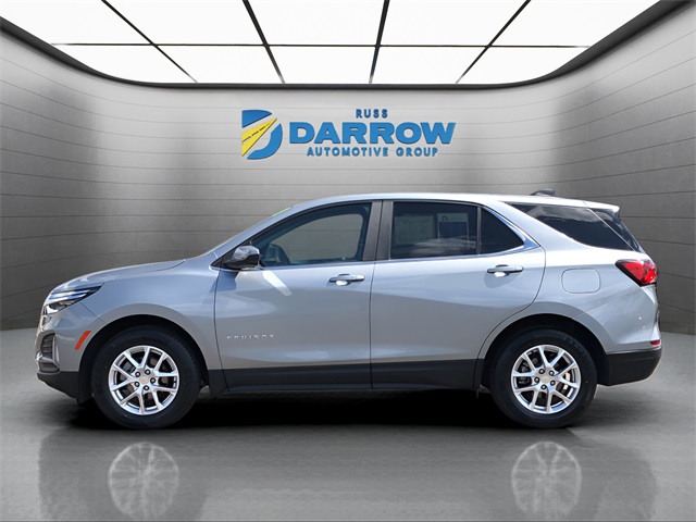 2023 Chevrolet Equinox LT photo 2