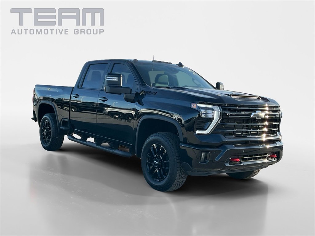 2026 Chevrolet Silverado 2500HD LT's photo