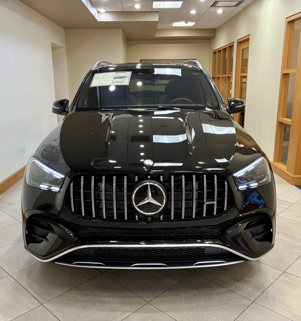 2026 Mercedes Benz GLE AMG 53 4MATIC photo 2