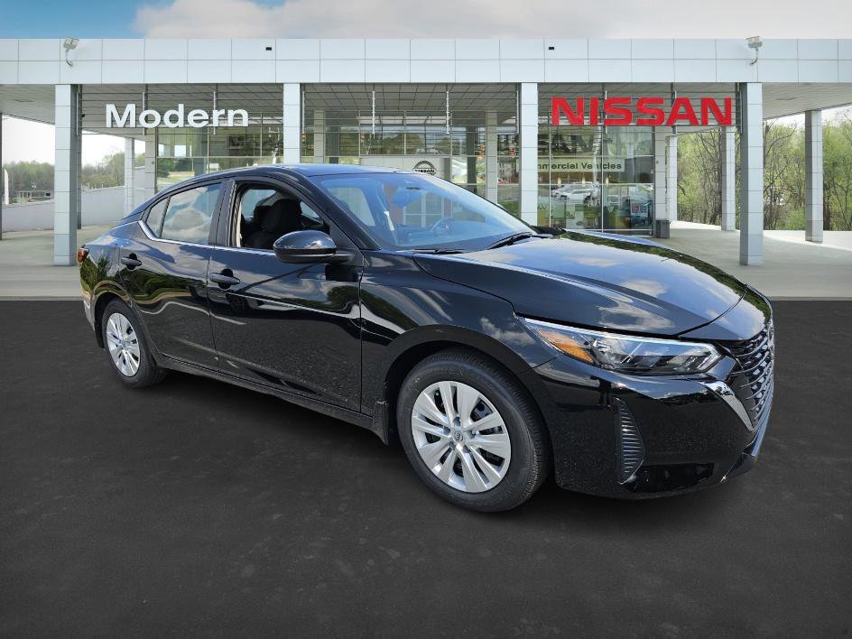 2025 Nissan Sentra S photo 2