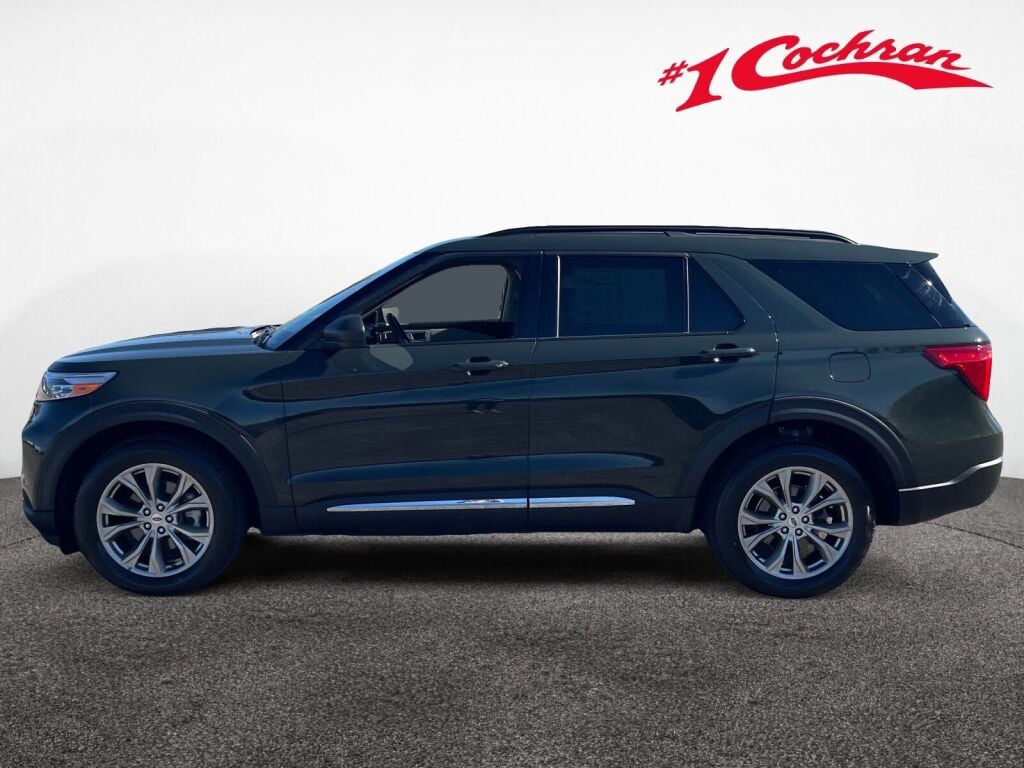 2022 Ford Explorer XLT photo 4