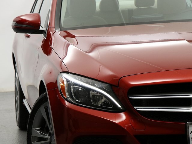2016 Mercedes Benz C 300 4MATIC Sedan photo 4