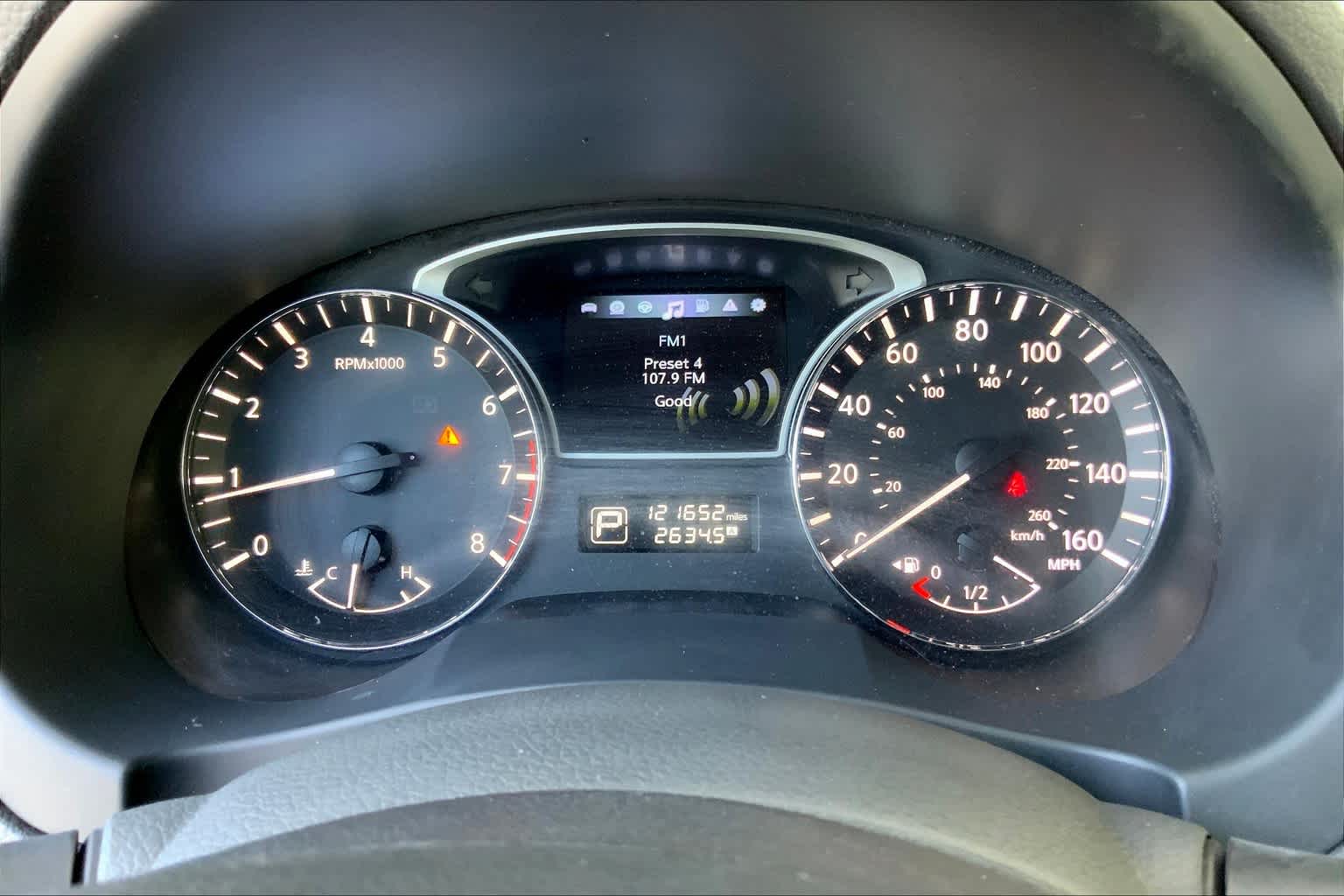 2015 Nissan Altima 2.5 S photo 23