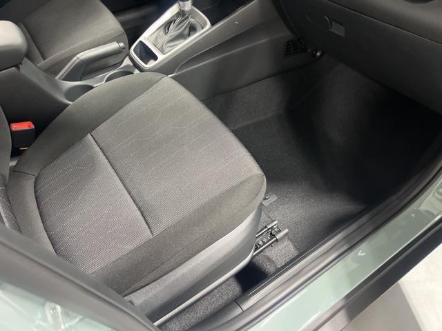 2026 Hyundai Venue SE photo 21