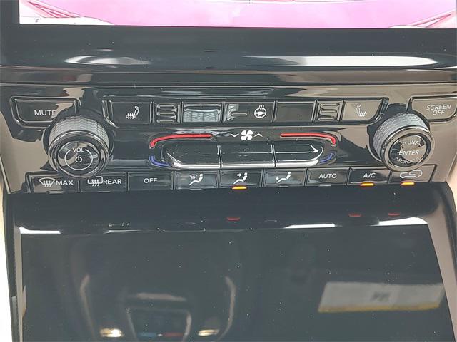 2025 Jeep Grand Cherokee Limited photo 13