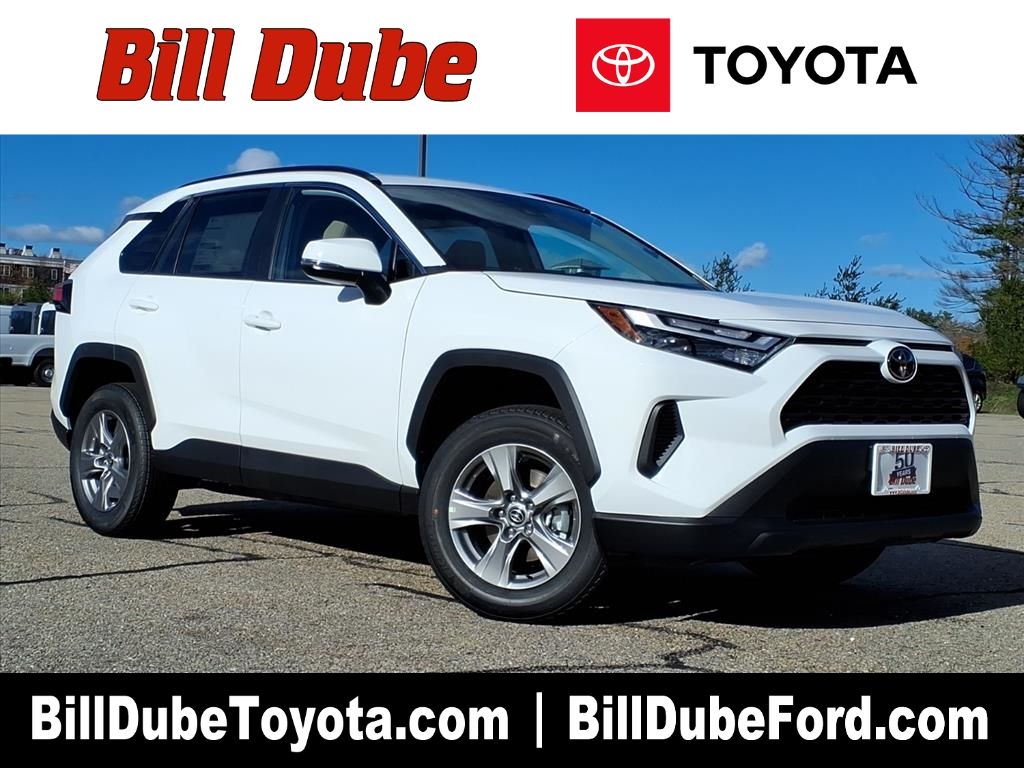 2025 Toyota RAV4 XLE's photo