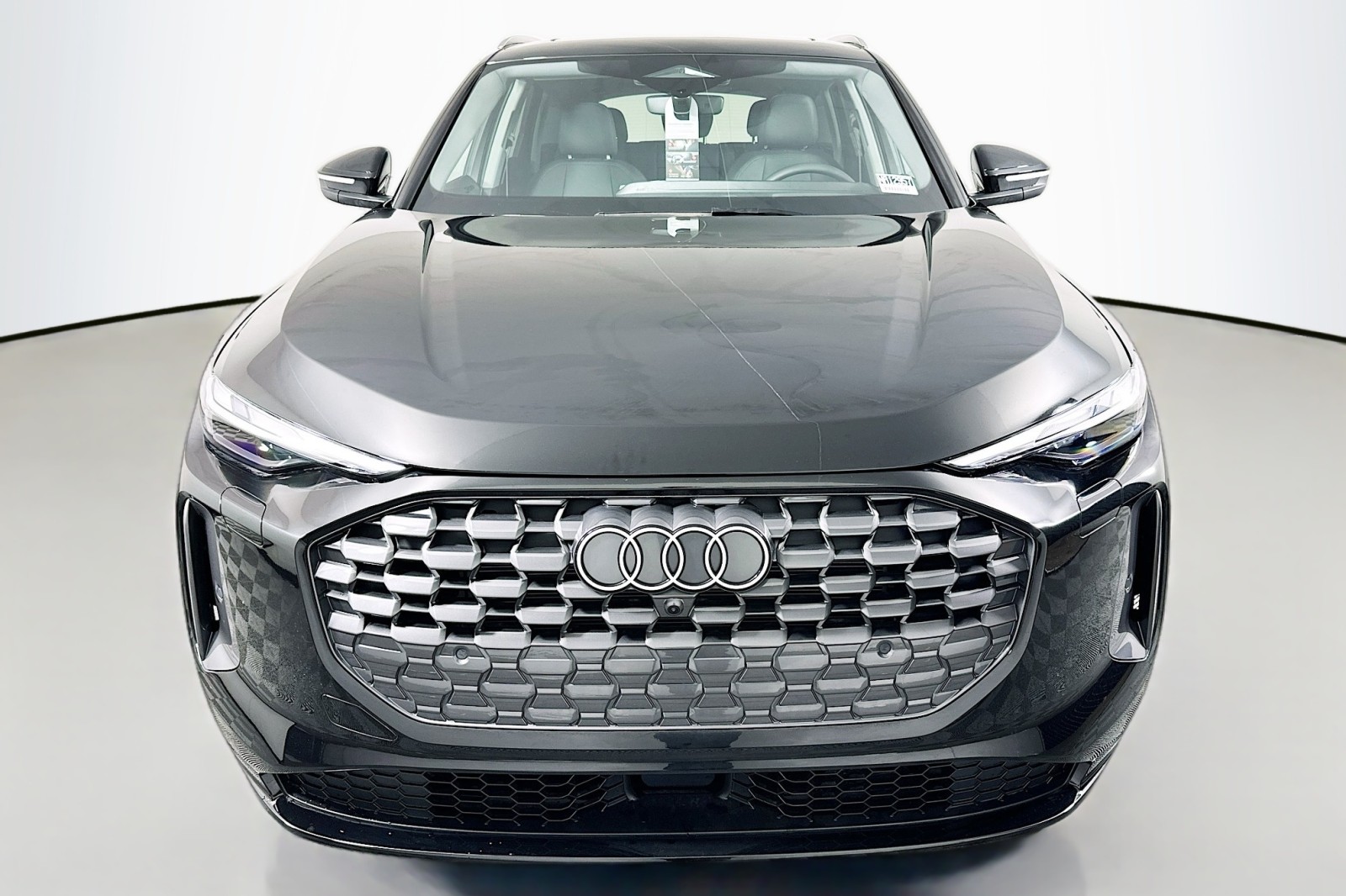 2025 Audi Q5 Premium photo 2