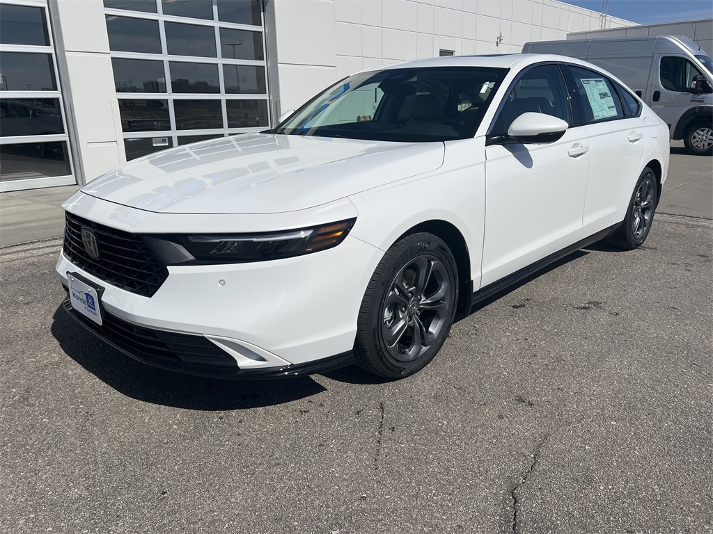 2025 Honda Accord Hybrid EX-L photo 8