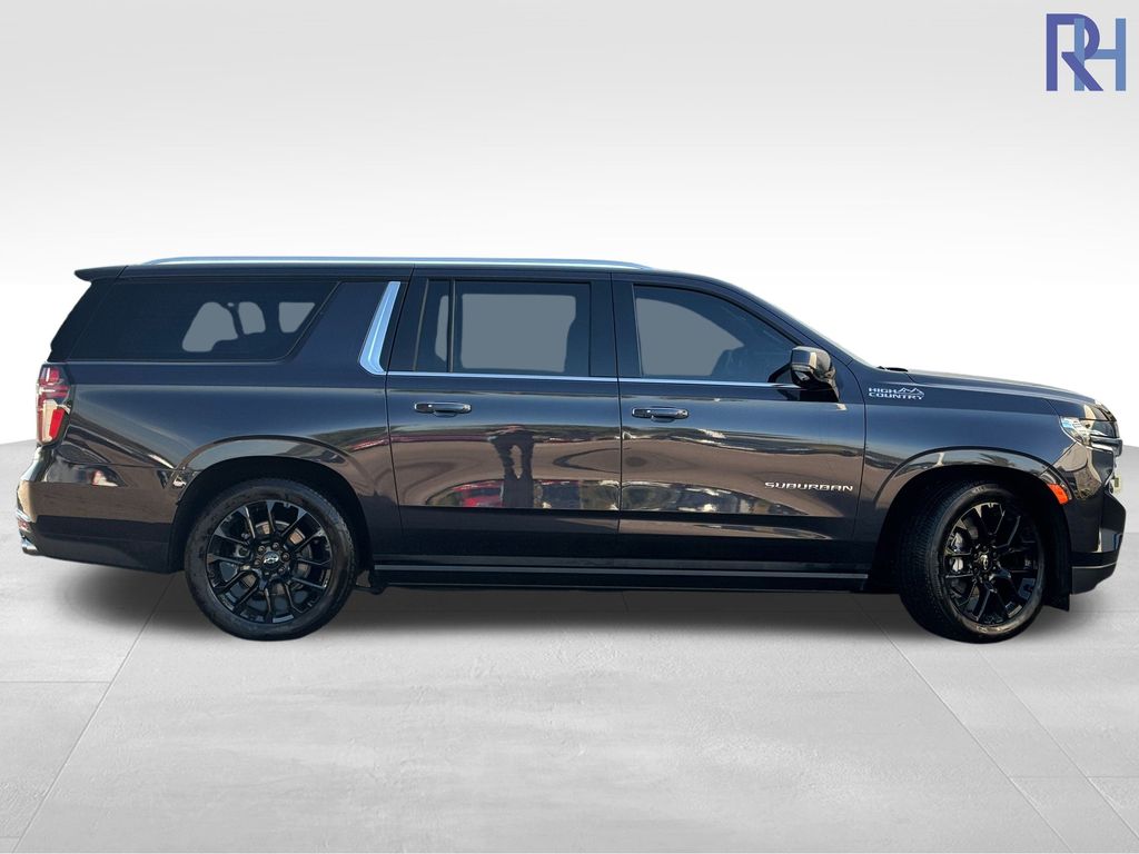 Used 2023 Chevrolet Suburban High Country with VIN 1GNSKGKL0PR391876 for sale in Coon Rapids, Minnesota