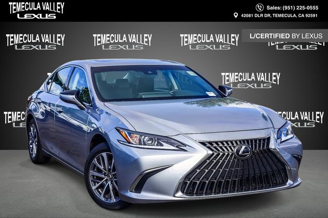 2025 Lexus ES 350's photo