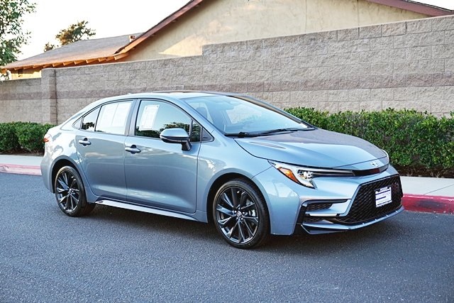 Used 2023 Gray Toyota XSE image 5