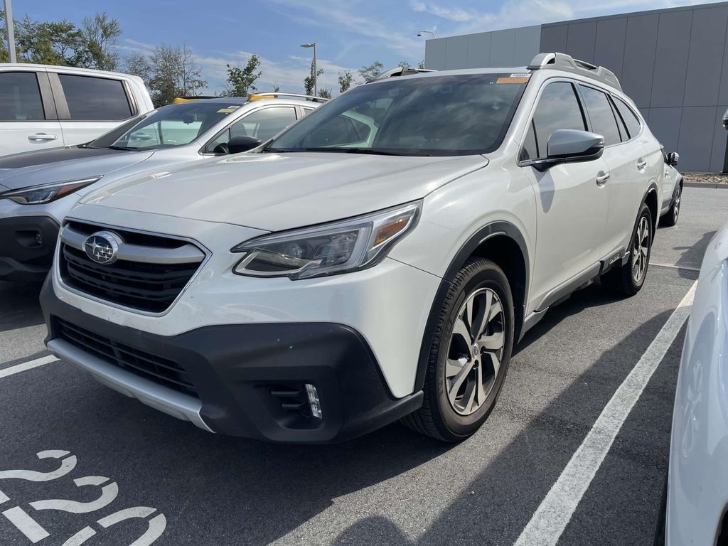 2020 Subaru Outback Touring XT photo 2