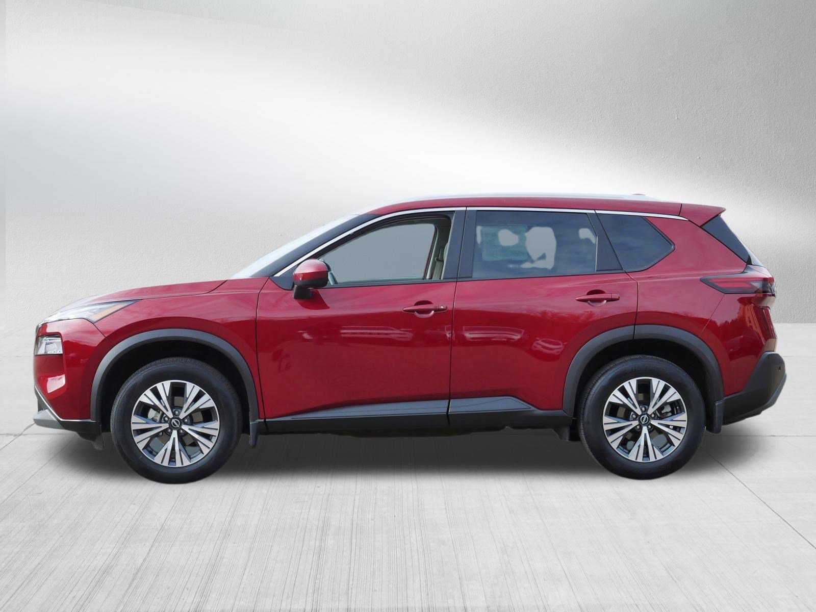 2023 Nissan Rogue SV photo 4