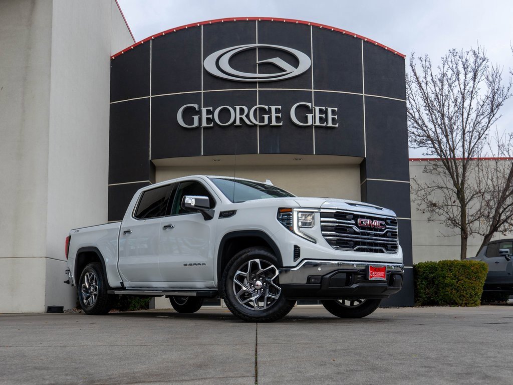 2026 GMC Sierra 1500 SLT's photo