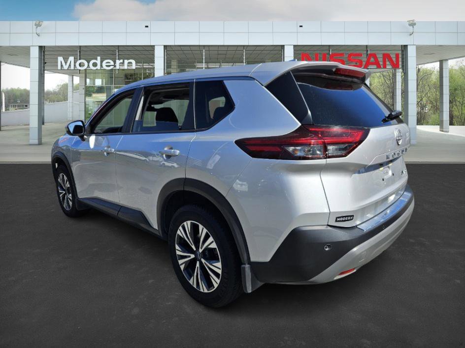 2023 Nissan Rogue SV photo 3