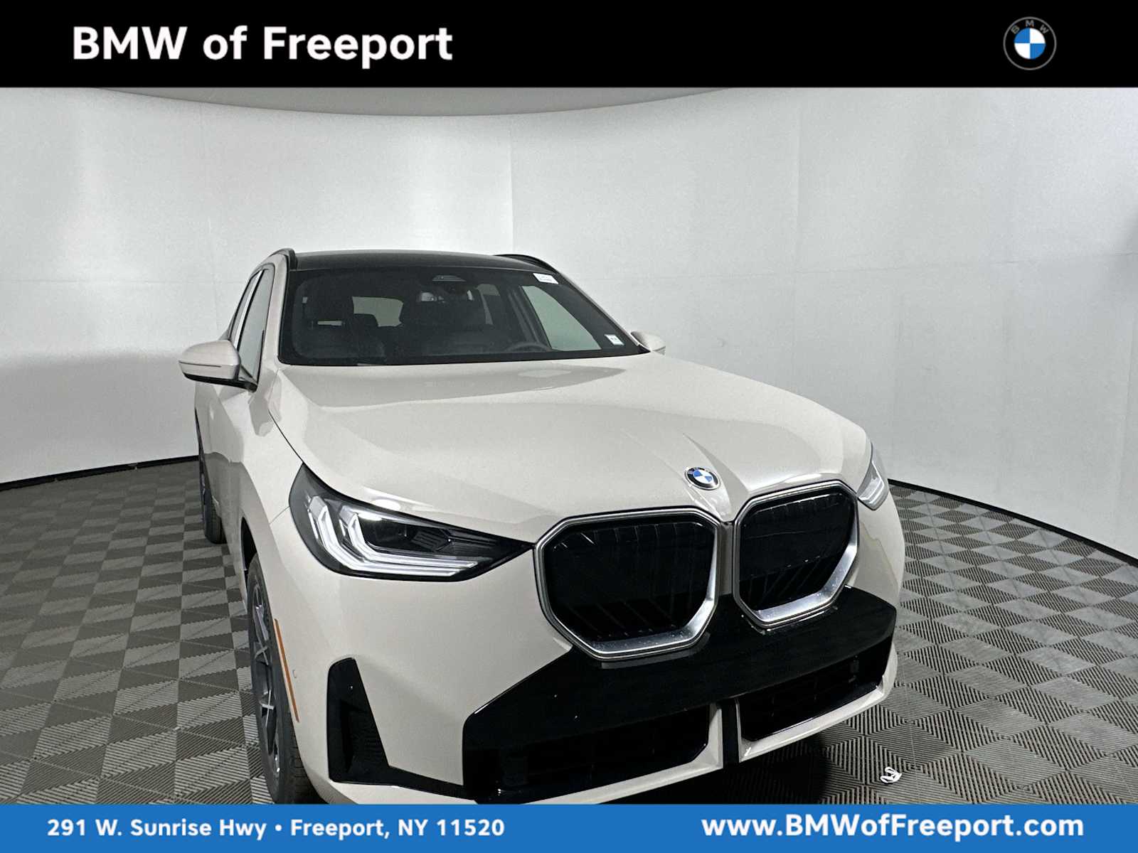 2026 BMW X3 30's photo