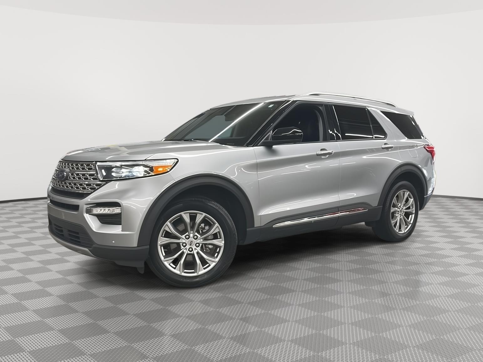 2023 Ford Explorer Limited photo 3