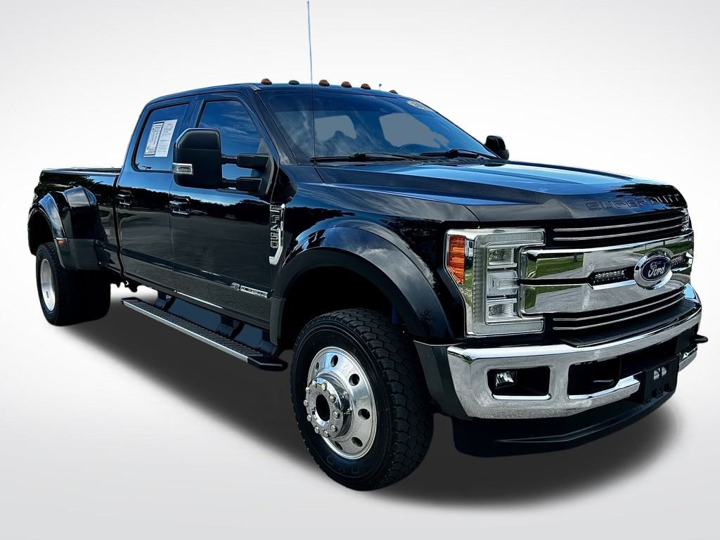 2017 Ford F-450 photo 2