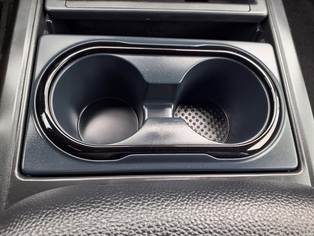 2024 Nissan Titan PRO-4X photo 21