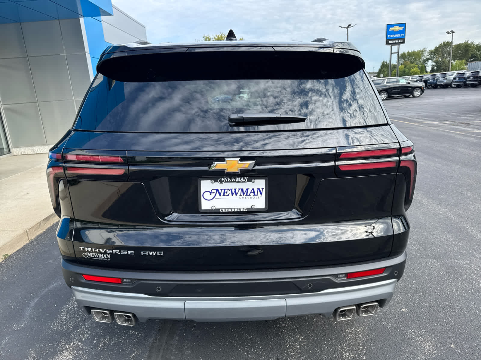 2026 Chevrolet Traverse photo 9