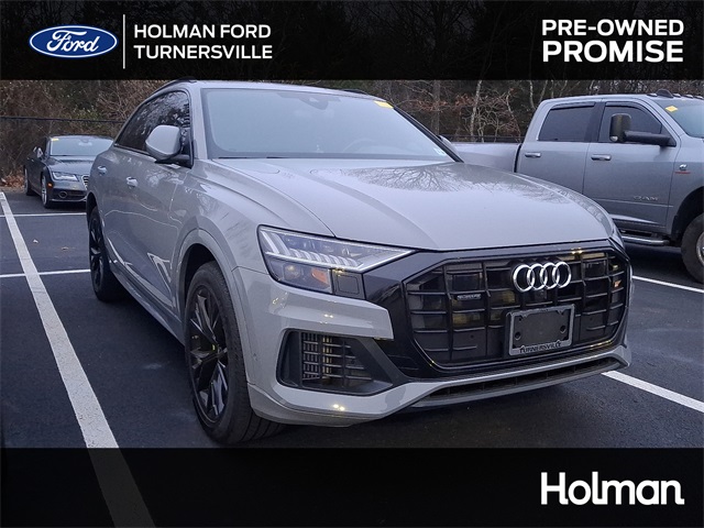 2023 Audi Q8 Premium's photo