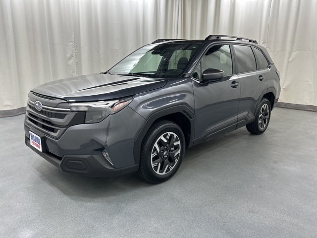 2025 Subaru Forester Premium Base photo 2