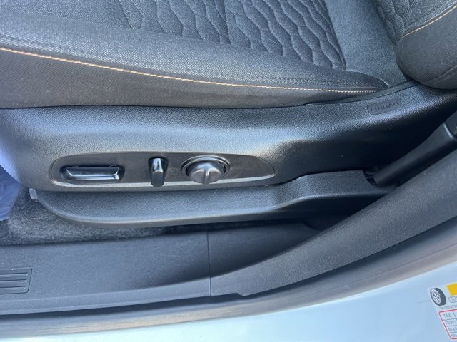 2020 Chevrolet Equinox LT photo 8