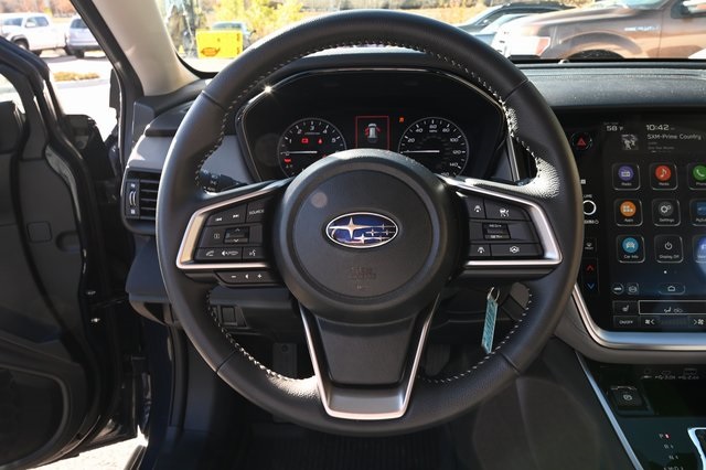 2025 Subaru Outback Premium photo 3