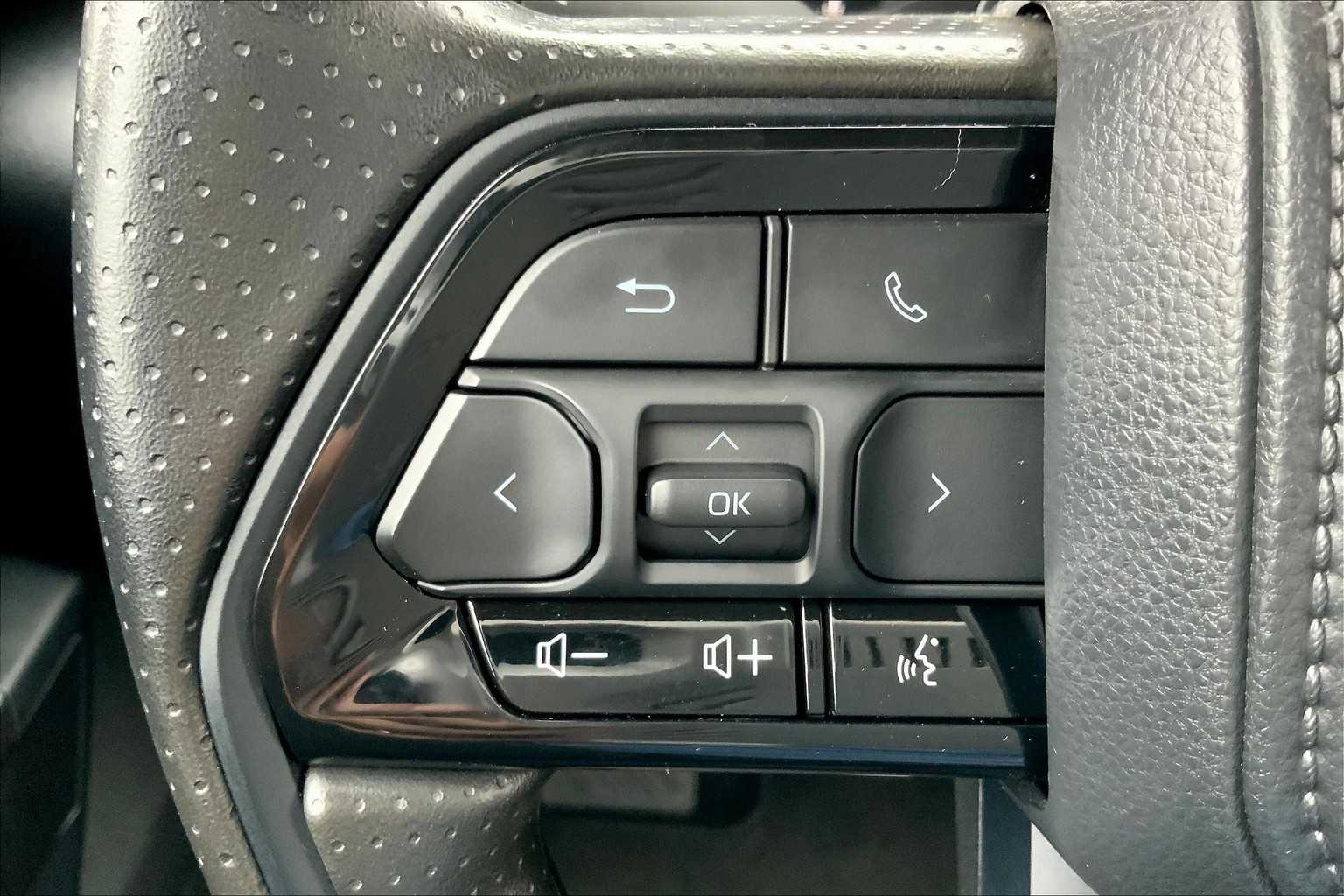 2024 Toyota Tundra SR photo 19