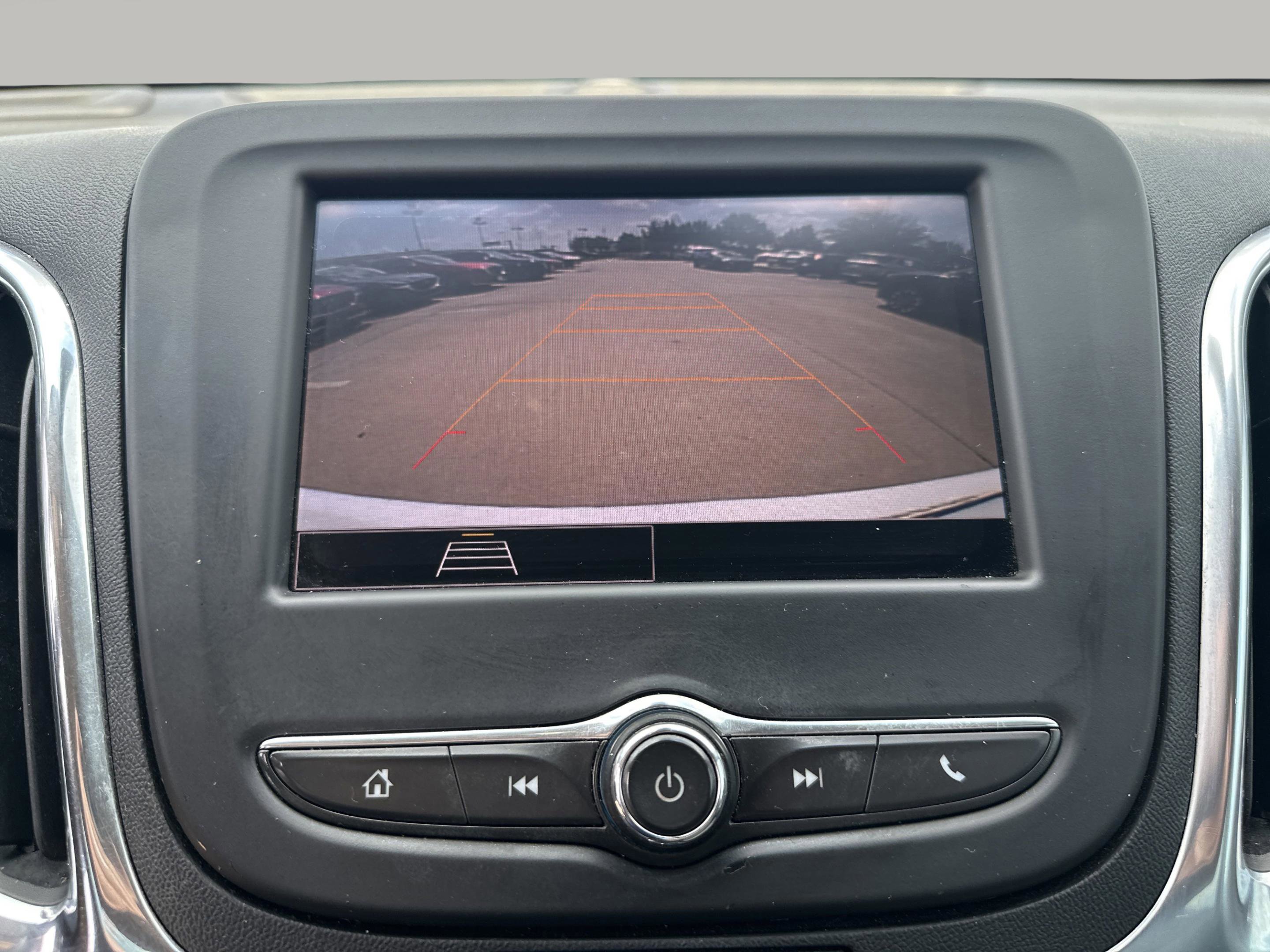 2022 Chevrolet Equinox LS photo 16