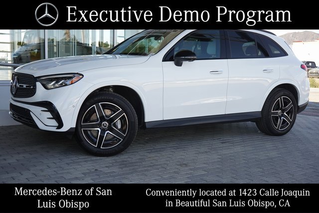 2025 Mercedes Benz GLC 300 4MATIC photo 4