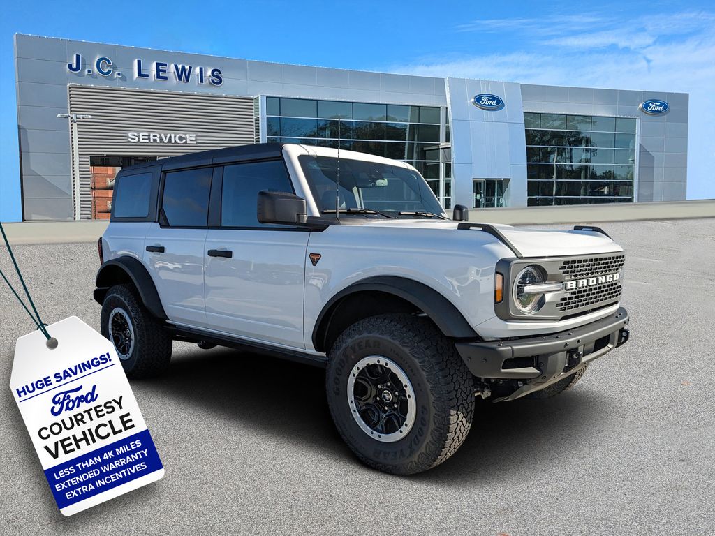 2025 Ford Bronco 4-Door Badlands's photo