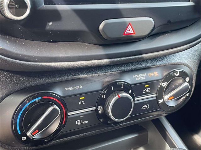 2022 Kia Soul LX photo 19