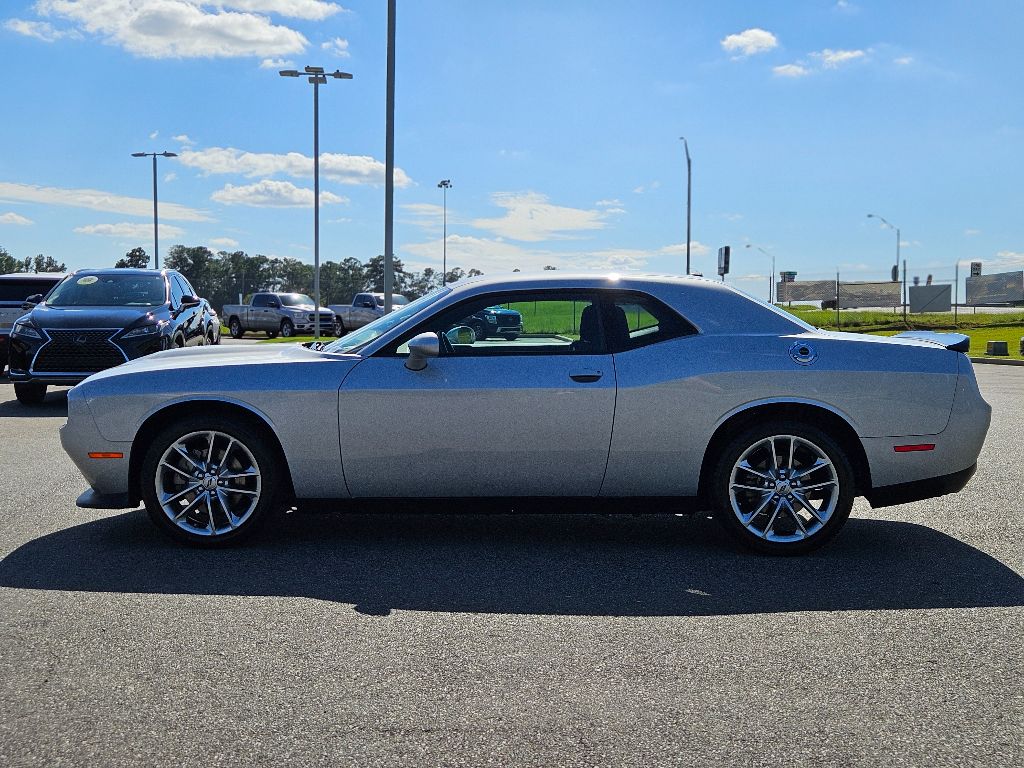 2023 Dodge Challenger GT photo 4