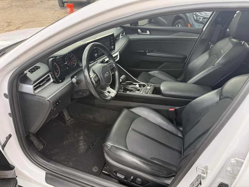 2021 Kia K5 GT-Line photo 4