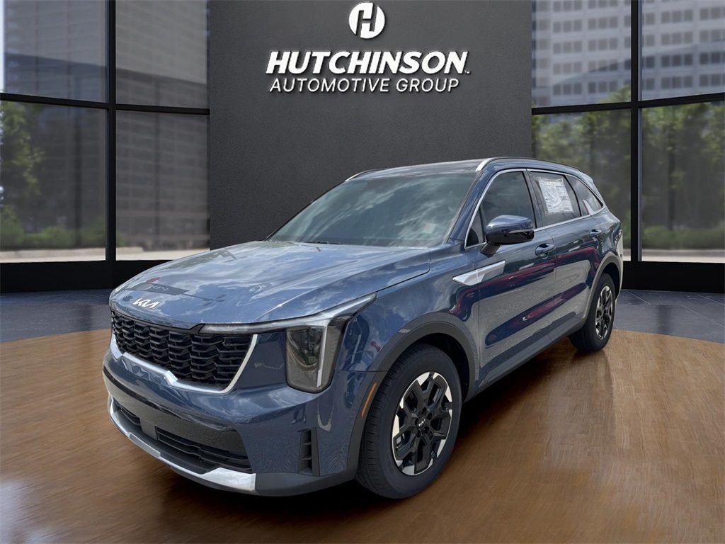 2025 Kia Sorento S photo 3