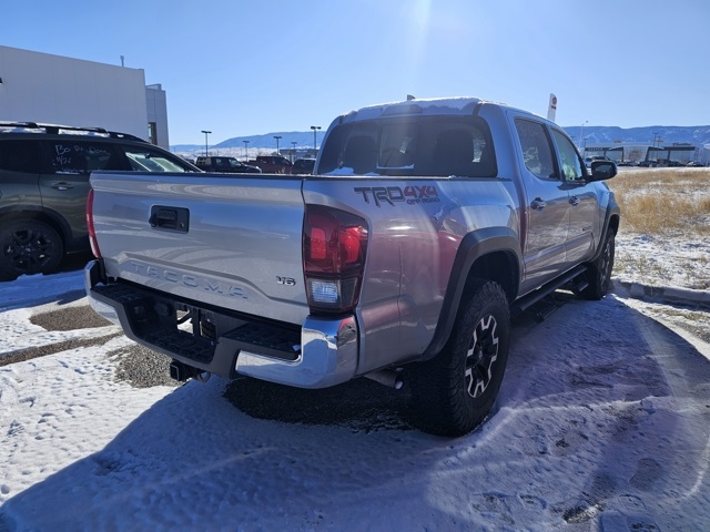 2018 Toyota Tacoma SR5 TRD Pro Sport photo 3