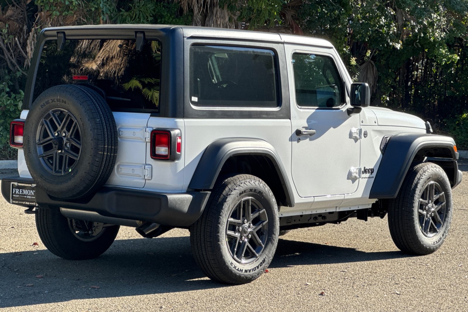 2026 Jeep Wrangler Sport S photo 3