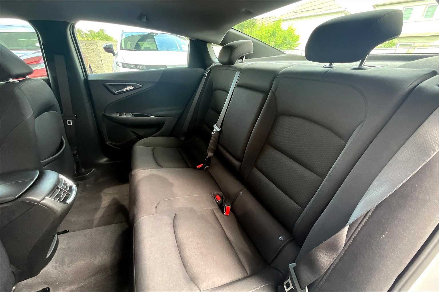 2023 Chevrolet Malibu 1LT photo 17