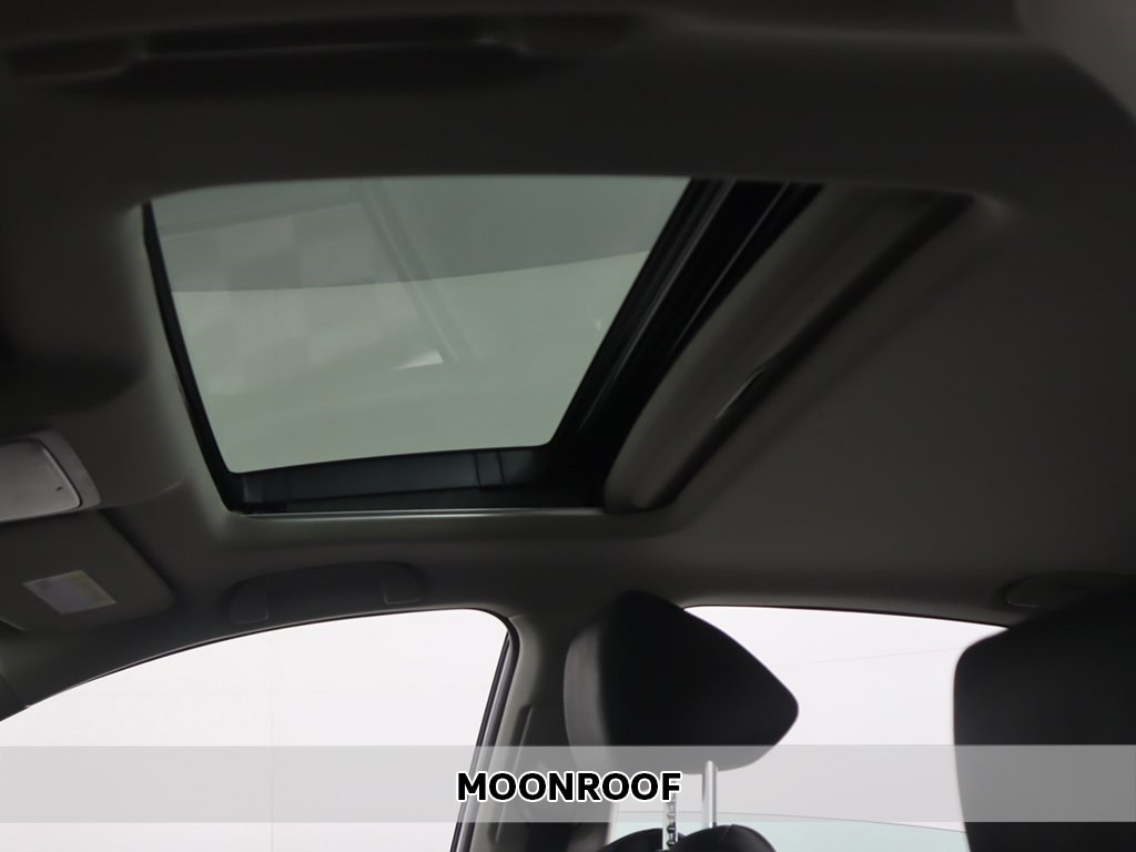 2020 Honda Accord Hybrid EX-L photo 2