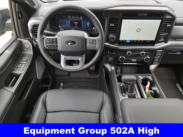 2025 Ford F-150 Lariat photo 4