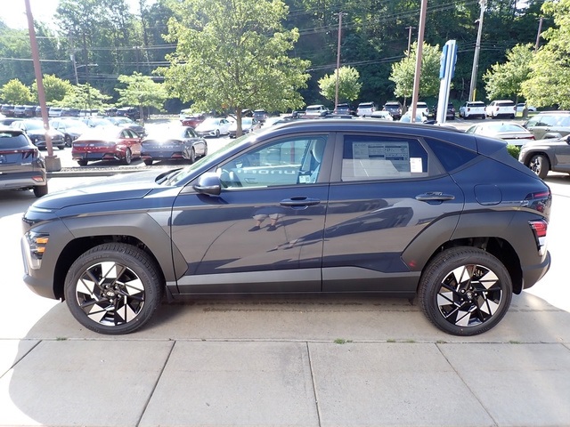 2025 Hyundai Kona SEL photo 4