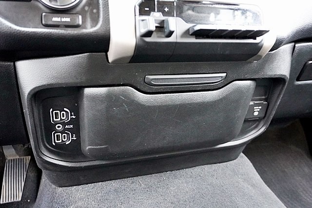 Used 2019 Red Ram Laramie image 28