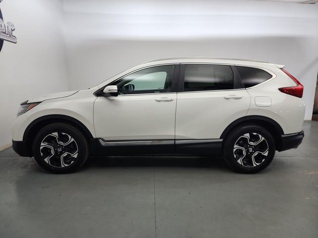 2017 Honda CR-V Touring photo 3