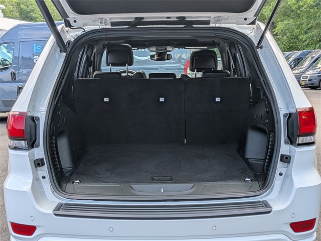 2022 Jeep Cherokee Laredo X photo 2