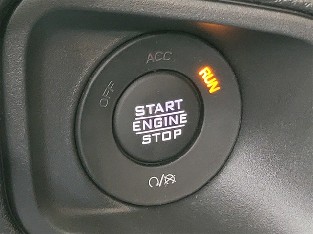 2025 Jeep Wrangler Sport S photo 33