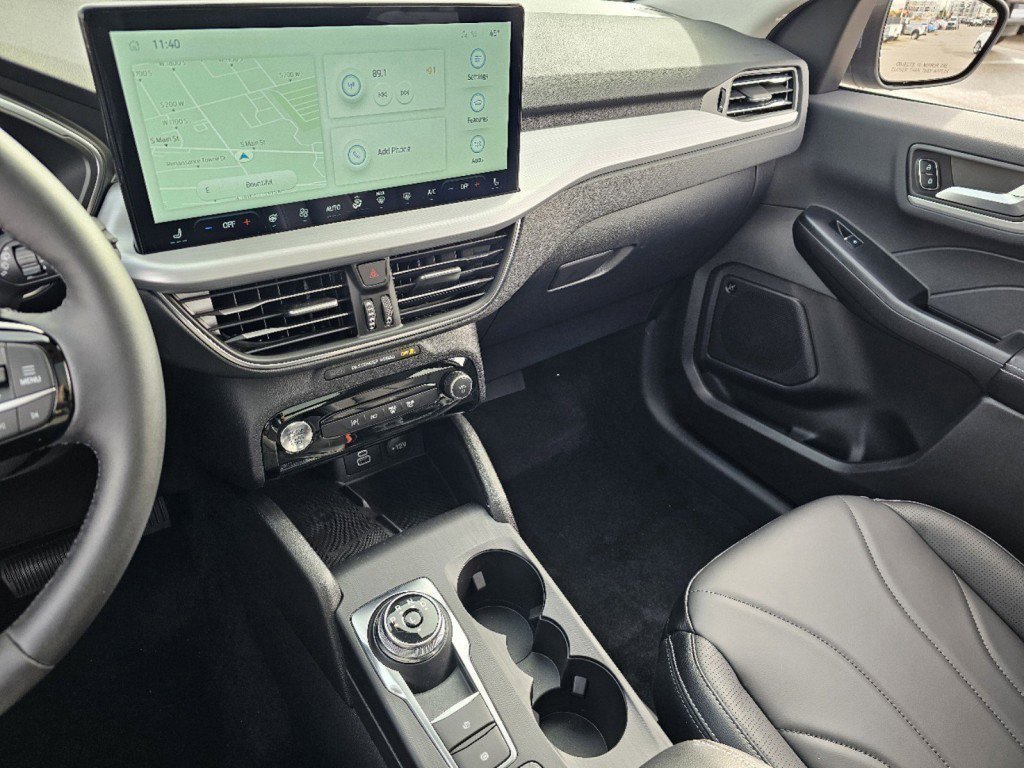 2025 Ford Escape Plug-In Hybrid photo 28