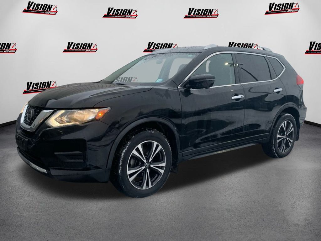 2019 Nissan Rogue SV's photo