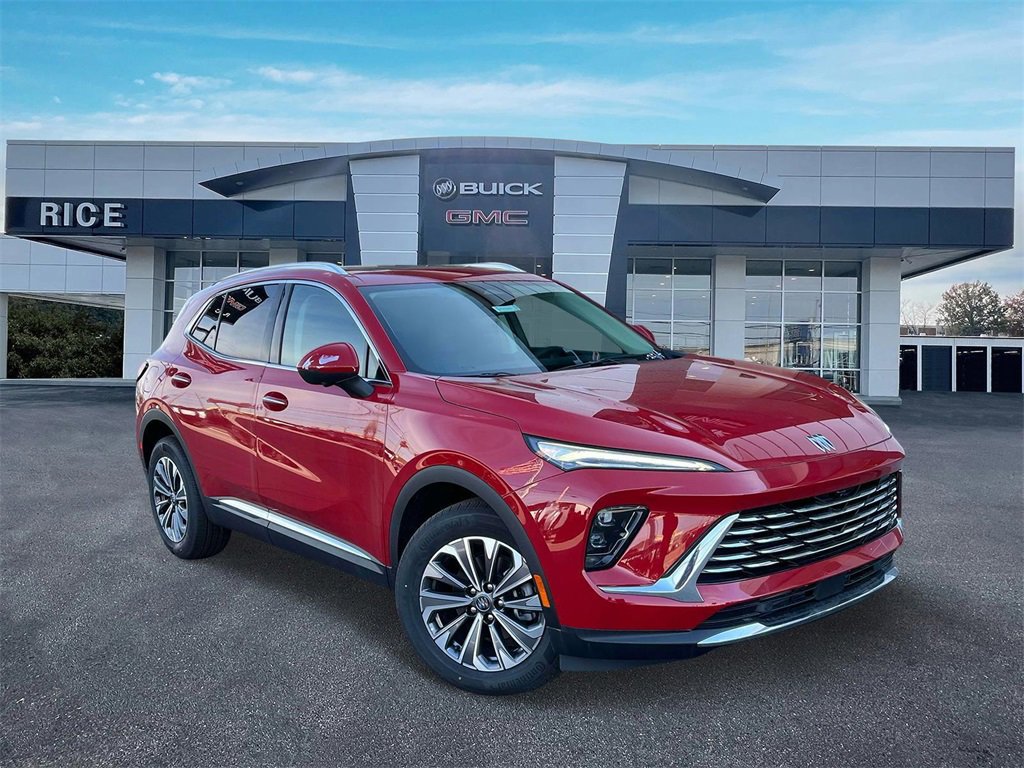 2025 Buick Envision Preferred's photo