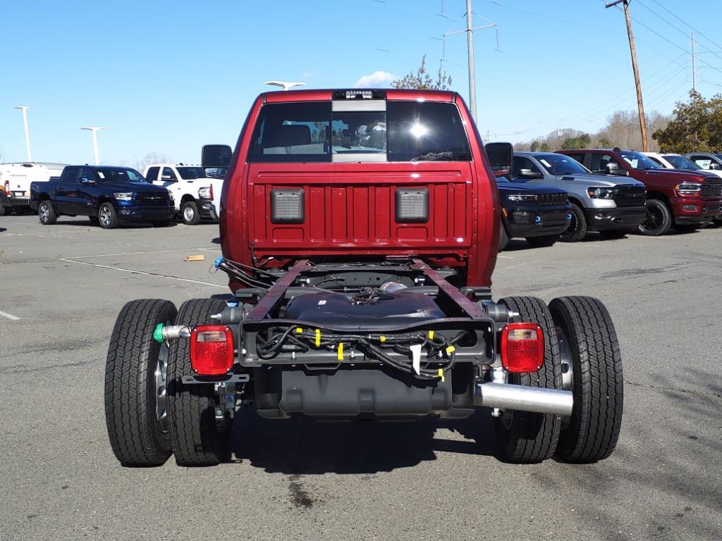 2024 Ram 4500 Tradesman photo 19
